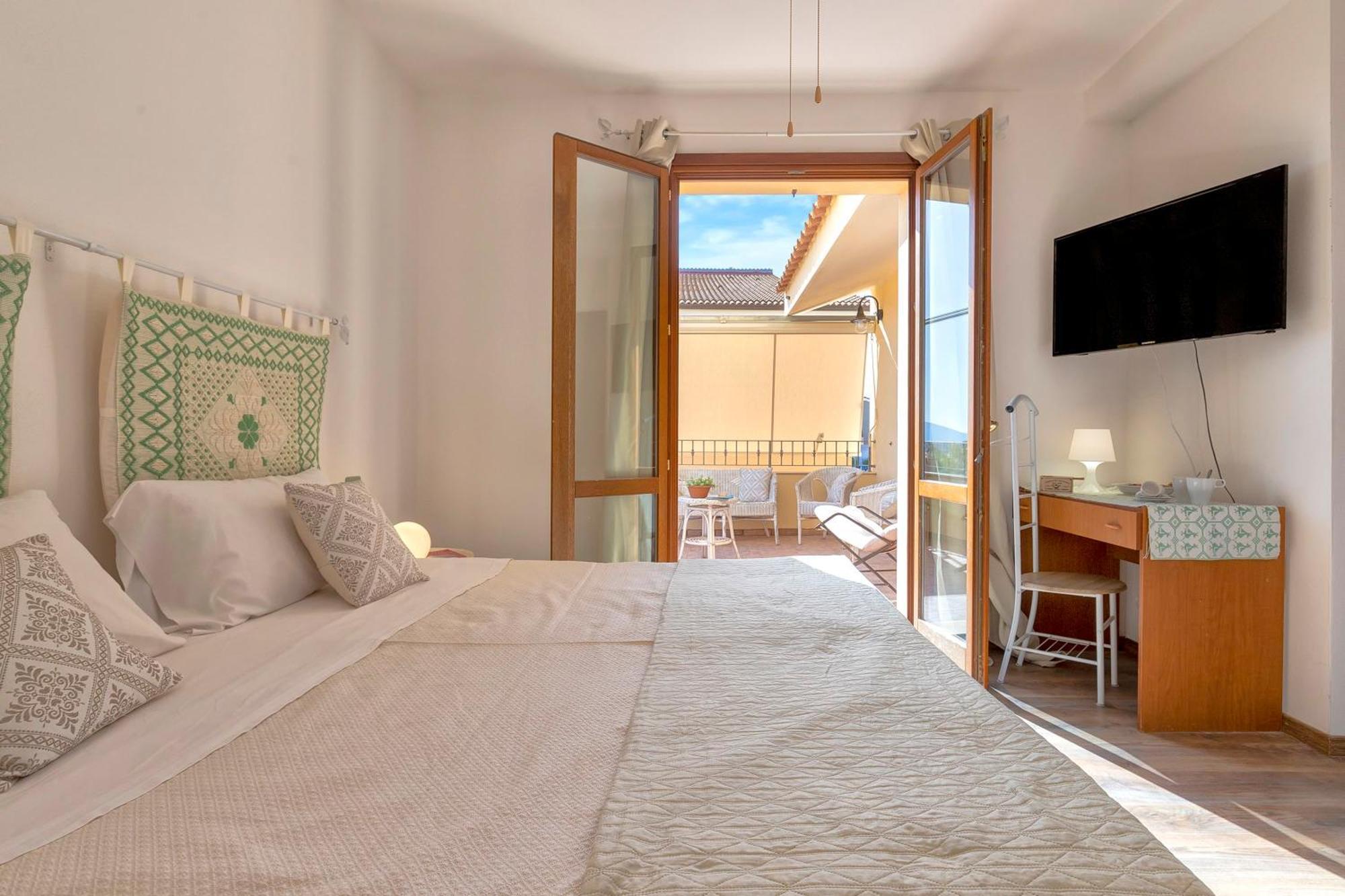 Sardinia Guest House Olmedo Exterior photo